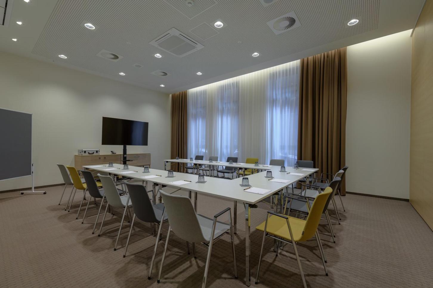 Intercityhotel Herford Exterior photo