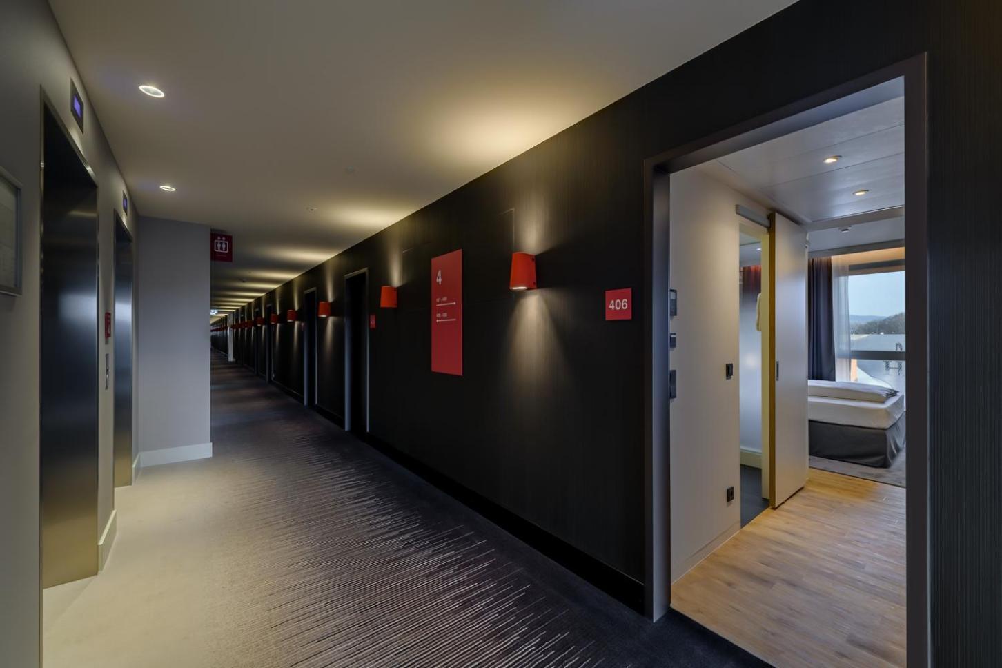 Intercityhotel Herford Exterior photo